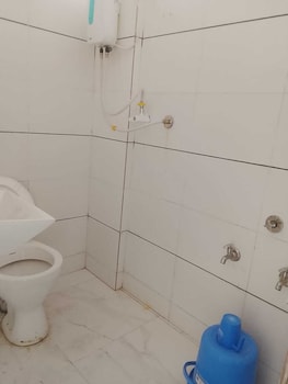 Hotel Krishna Rooms,,3 star