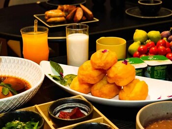 no 53 chaoyang street hotel