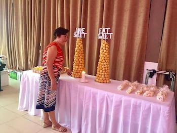 the q hotel and restaurant