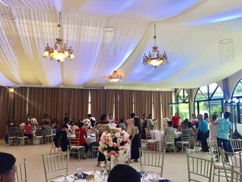 the q hotel and restaurant