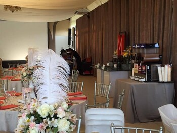 the q hotel and restaurant