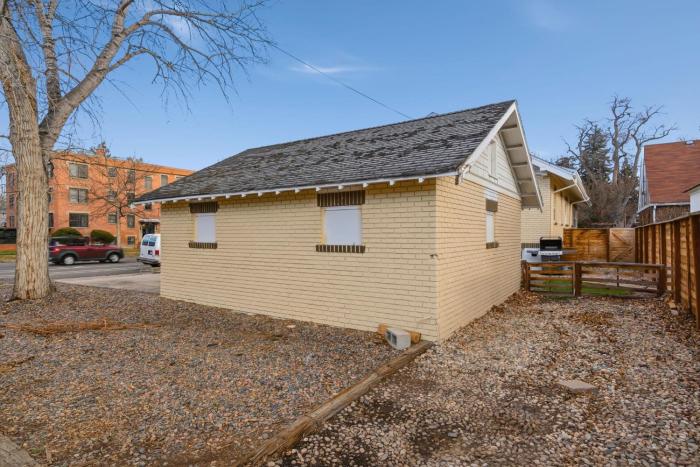 mathews house 4 king beds near csu and old town