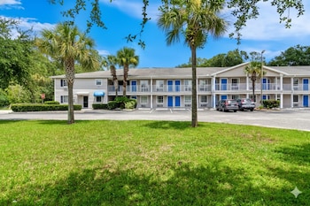 homestay inn and suites