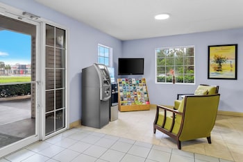Homestay Inn & Suites,,3 star