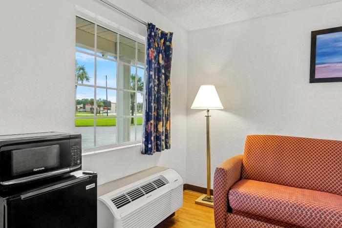 homestay inn and suites
