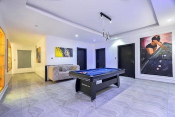 h n o shortlet apartment