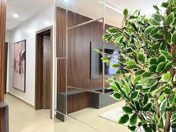 h n o shortlet apartment