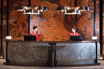 hualuxe xianyang by ihg