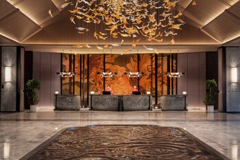 hualuxe xianyang by ihg