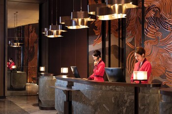 hualuxe xianyang by ihg
