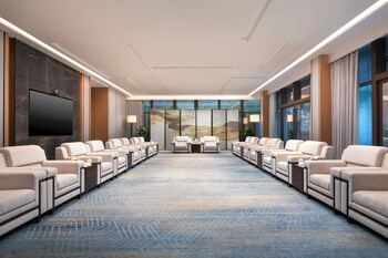 hualuxe xianyang by ihg