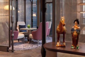 hualuxe xianyang by ihg