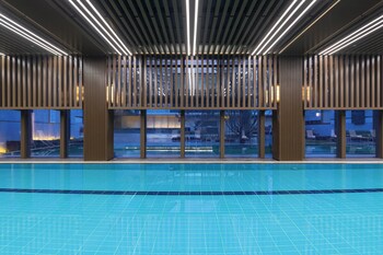 hualuxe xianyang by ihg