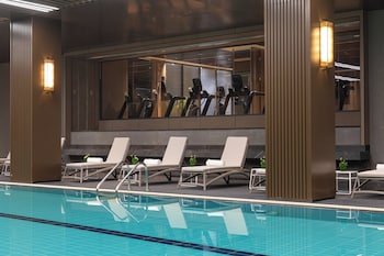 hualuxe xianyang by ihg