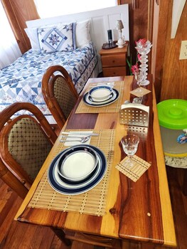 Bella Vue Vacation Home & Cabins,,3 star