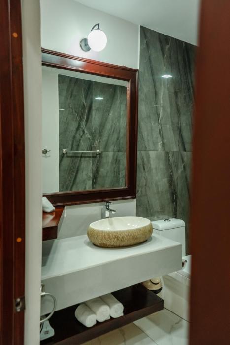 hotel sanctuarium adults only