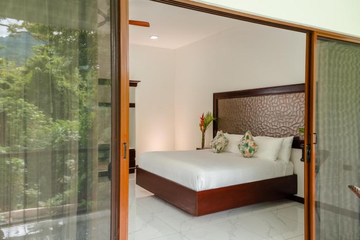 hotel sanctuarium adults only
