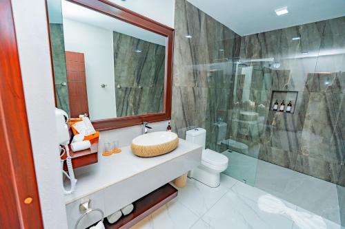 hotel sanctuarium adults only