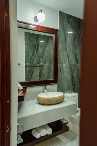 hotel sanctuarium adults only