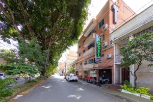 ayenda verony san joaquin