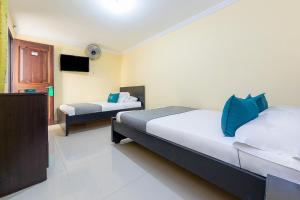 ayenda verony san joaquin