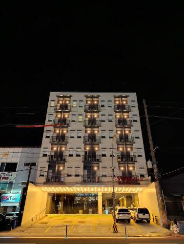 Mango Suites Angeles,,2 star