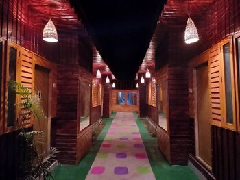 Toru Nibas Eco Resort Saint Martin,,2 star