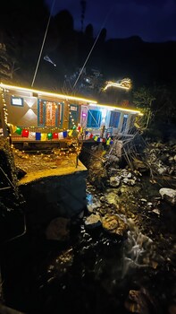 bawli treehouse