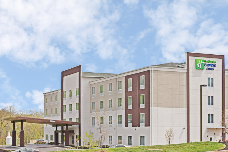 Holiday Inn Express & Suites New Cumberland, An Ihg Hotel