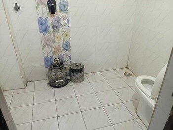 The Bhuwan Heights Inn,,3 star