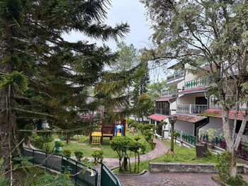 copthorne hilltop resort