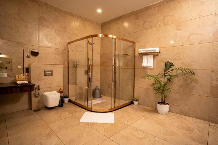 eeleem resorts and spa
