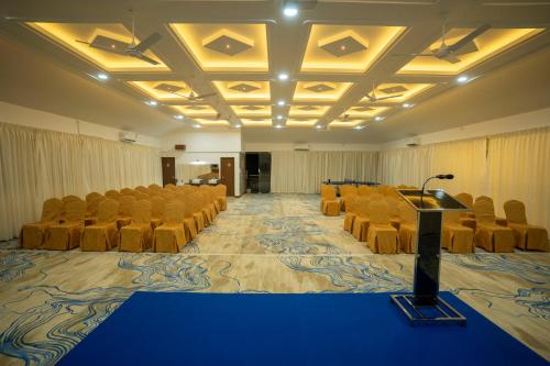eeleem resorts and spa