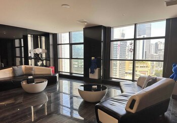 Chongqing Jiefangbei Centre Bairui Hotel,,3 star