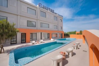 Mei Di Du Jia Hotel,,3 star