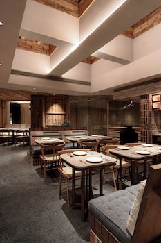 Chongqing Jinfo Cloudhaus Boutique Hotel,,3 star