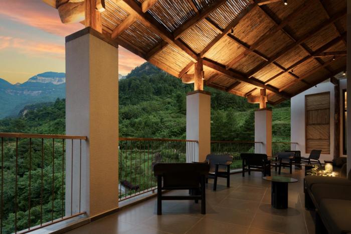chongqing jinfo cloudhaus boutique hotel