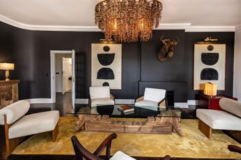 le manoir boutique estate