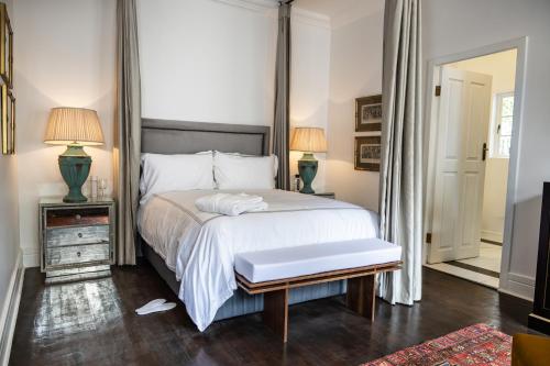 le manoir boutique estate