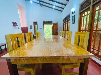 Rivers Edge Resort Sinharaja,,3 star