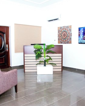 holbeck apartment