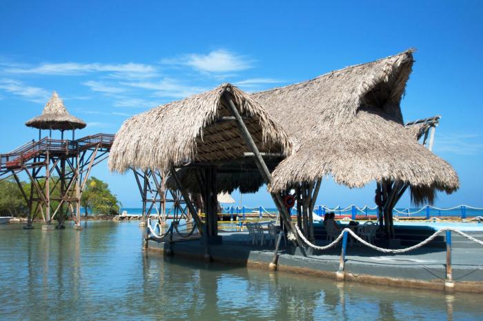 mucura club hotel