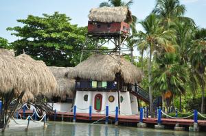 mucura club hotel