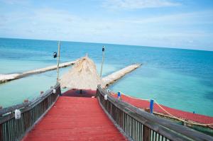 mucura club hotel