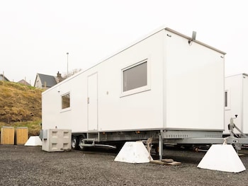 Mobile Home Park,,1 star