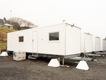 Mobile Home Park,,1 star