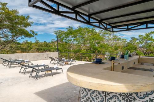 nelblu flamingo suites