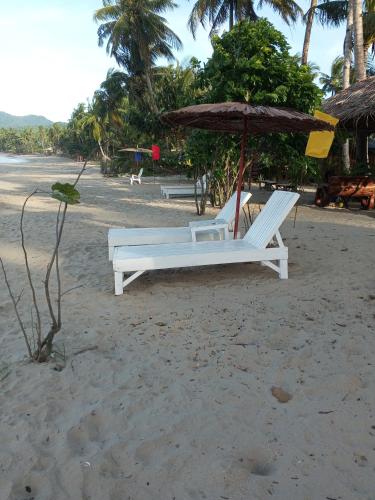akoya beach park and cottages