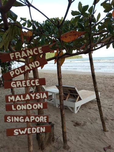 akoya beach park and cottages