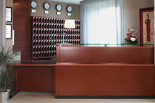 Aparthotel Adagio Access Paris Porte De Charenton,Gare De Lyon>>Charenton-Le-Pont,2 star